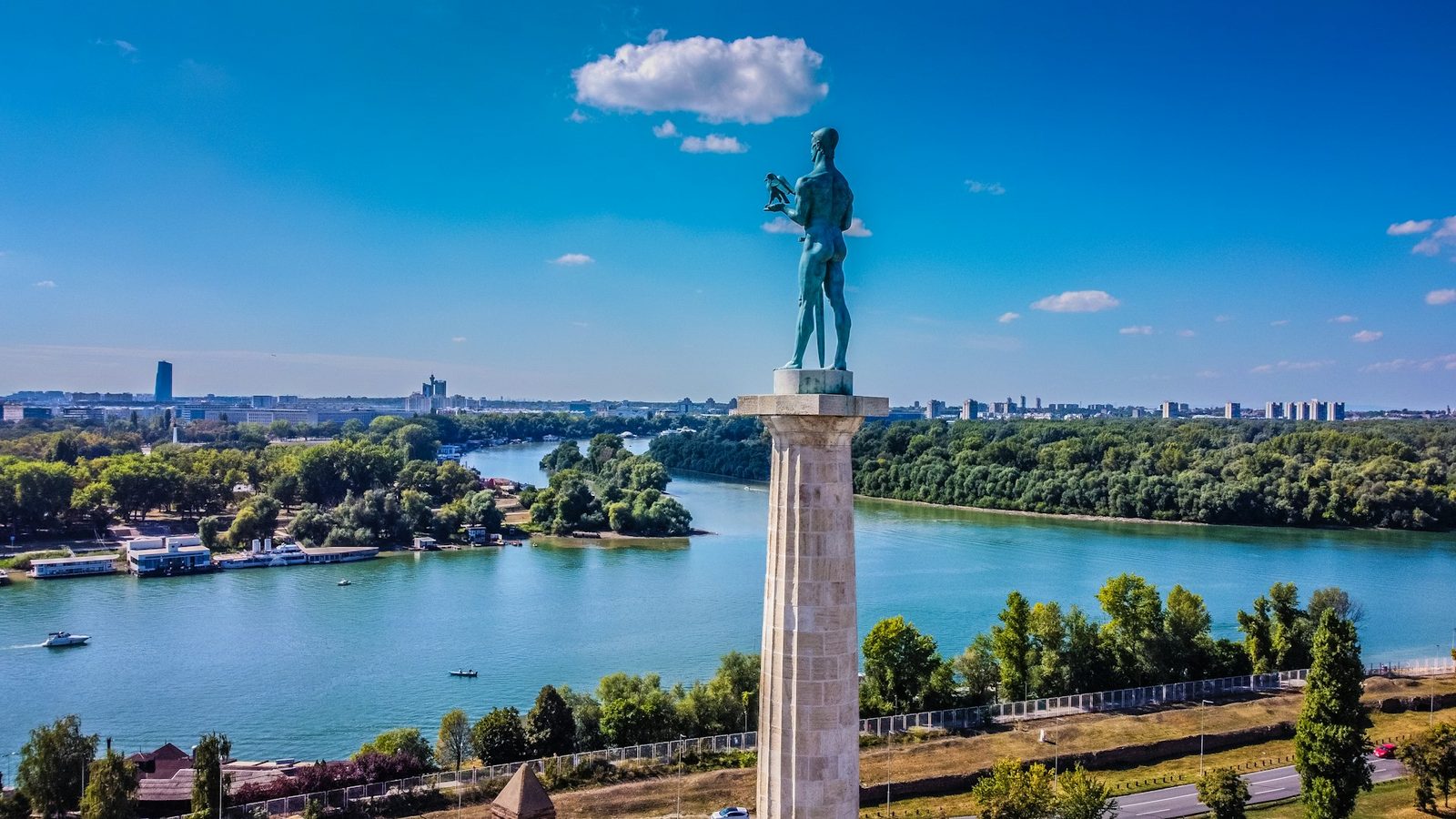 MS Modigliani on the Hungary